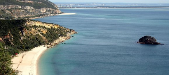 Terrain à Setubal, Portugal 1175m² No. 77831 18