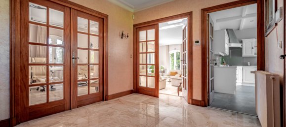 Villa de 4 dormitorios en Ecully, France No. 340428 7