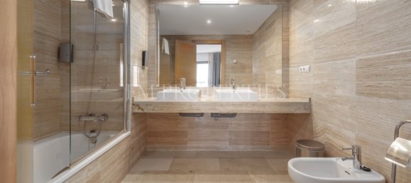 Квартира с 3 спальнями в Бенахавис, Испания № 82073 10