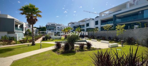 Apartamento de 2 dormitorios en Estepona, Spain No. 136385 31