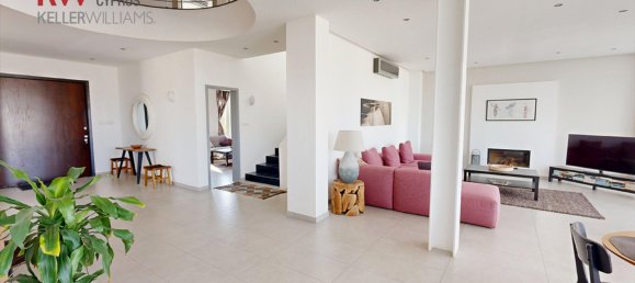 Вилла с 5 спальнями в Ларнака, Кипр № 25965 15