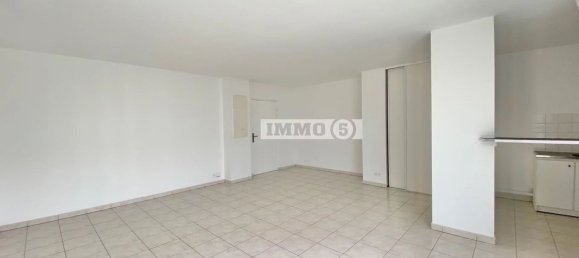 2 غرف نوم شقة في Noisy-le-Grand, France رقم 180985 4