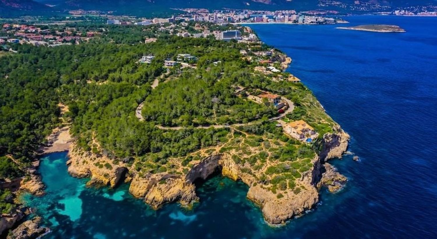  Land in Cala Vinyes, Spain No. 154049