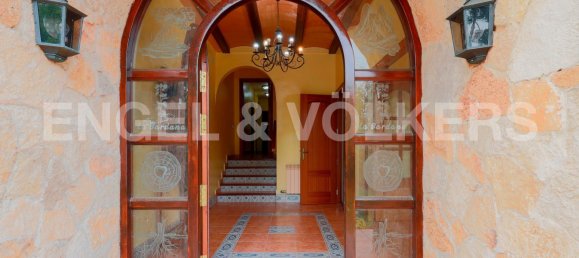 Дом с 10 спальнями в Палау-Солита I Плегаманс, Испания № 80357 8