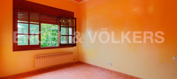 Дом с 10 спальнями в Палау-Солита I Плегаманс, Испания № 80357 25