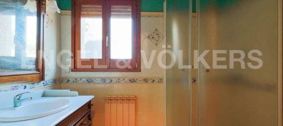 Дом с 10 спальнями в Палау-Солита I Плегаманс, Испания № 80357 23