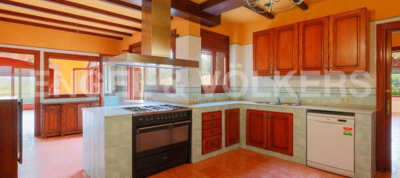 Дом с 10 спальнями в Палау-Солита I Плегаманс, Испания № 80357 5