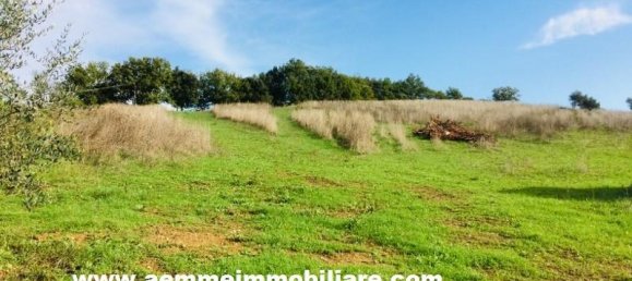 1050m² Land in Casole d'Elsa, Italy No. 12073 3