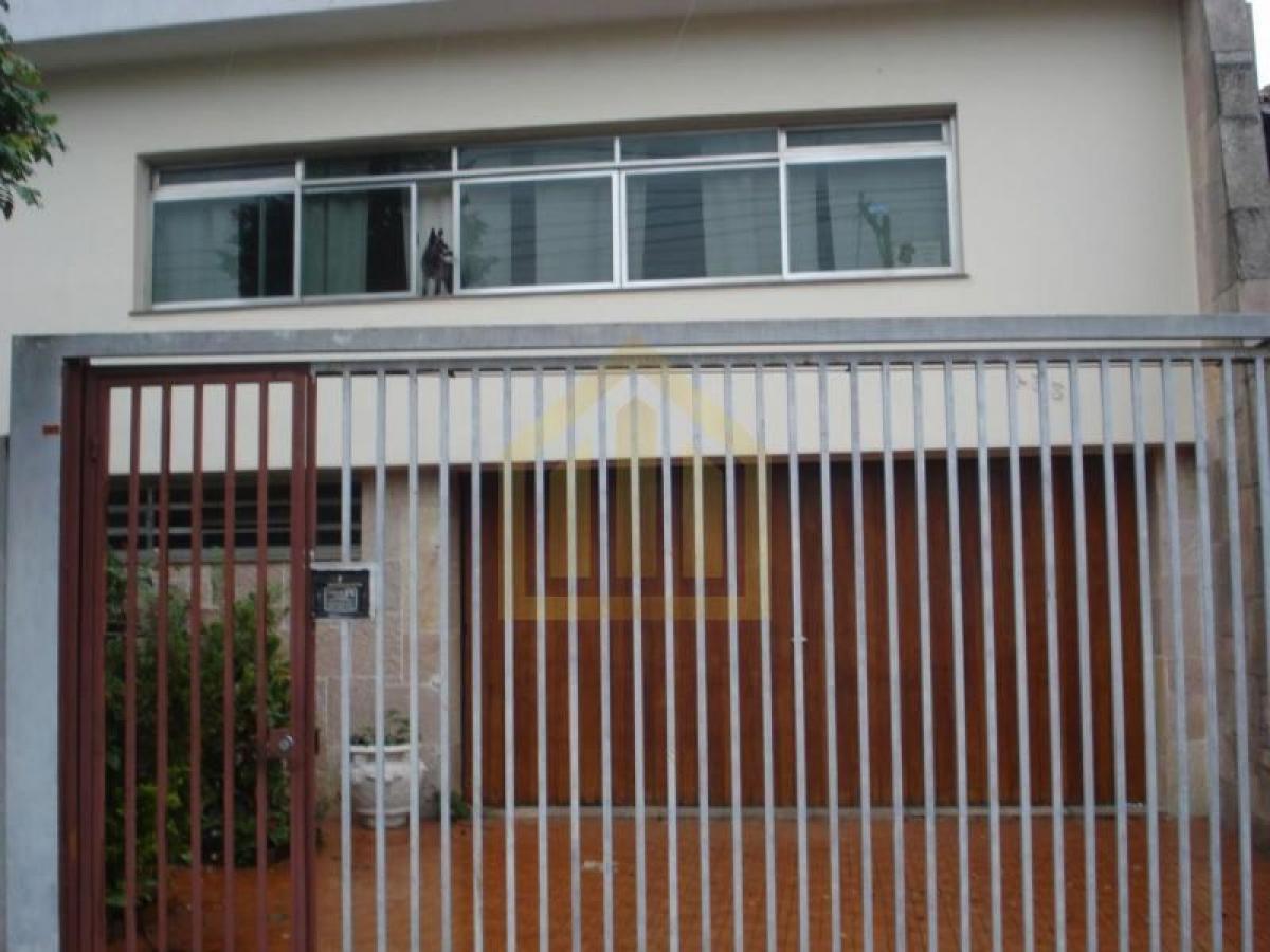 Casa de 3 dormitorios en Sao Paulo, Brazil No. 445742