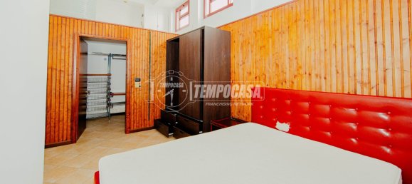 2 rooms Apartment in Vigevano, Italy No. 305131 18