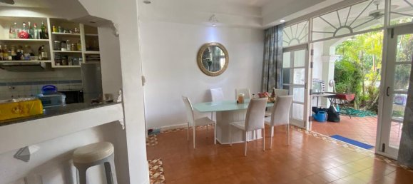 4 bedrooms Villa in Phuket, Thailand No. 5949 13