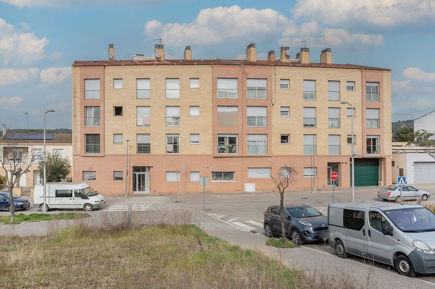 3 Schlafzimmer Doppelhaus in Cassa De La Selva, Spain, Nr. 197018