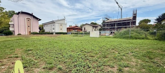 Grundstück in Cesenatico, Italy 653m², Nr. 290493 16
