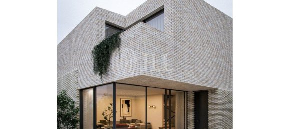 274m² Land in Matosinhos, Portugal No. 242436 9