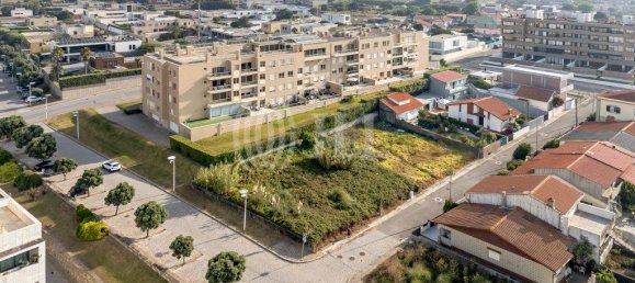274m² Land in Matosinhos, Portugal No. 242436 5