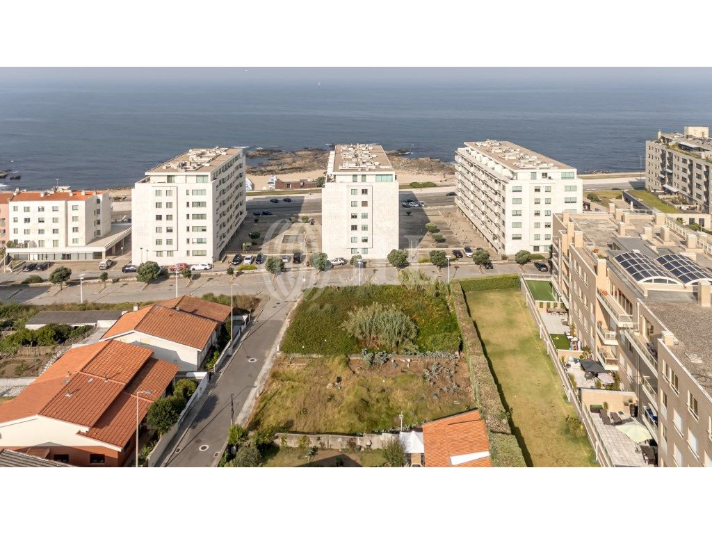 Grundstück in Matosinhos, Portugal 274m², Nr. 242436