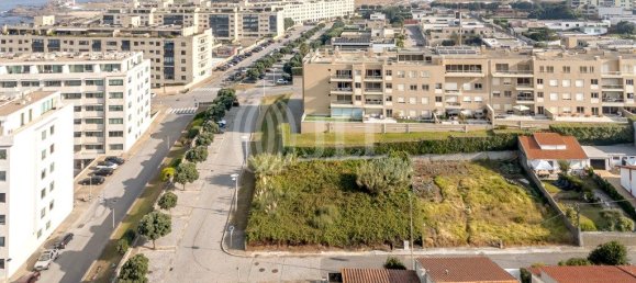 274m² Land in Matosinhos, Portugal No. 242436 4