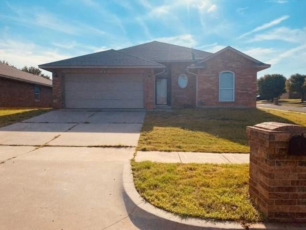 Casa de 3 dormitorios en Oklahoma City, USA No. 371035