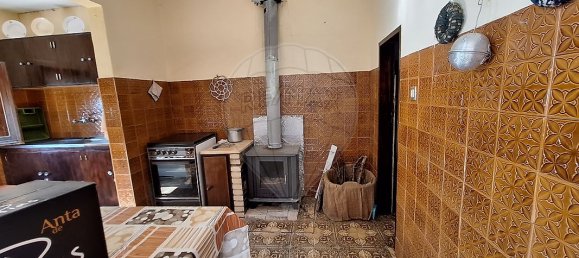 3 Schlafzimmer Haus in Sarnadas de Sao Simao, Portugal, Nr. 43856 2