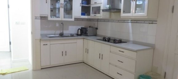 Apartamento de 3 dormitorios en Tay Ho, Vietnam No. 5033 2