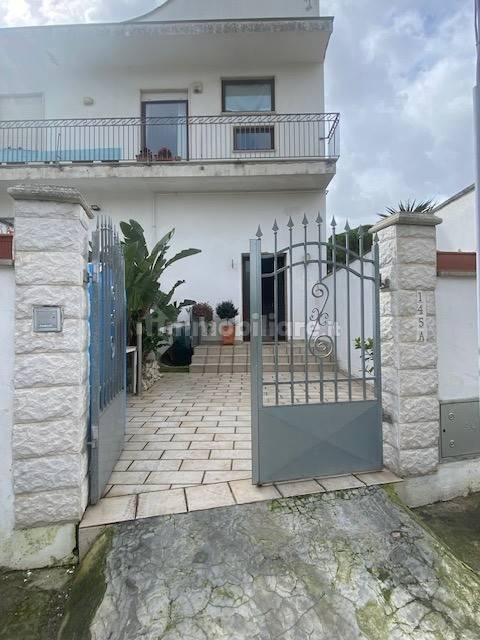 4 Schlafzimmer Wohnung in Lecce, Italy, Nr. 353269