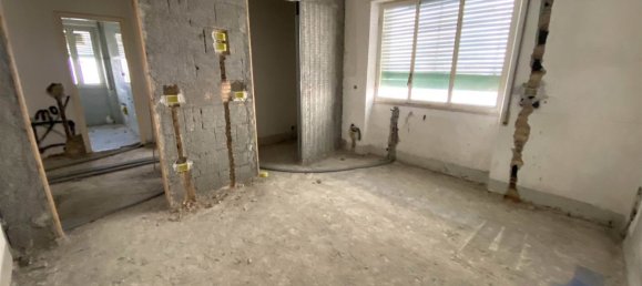 3 rooms Apartment in Catanzaro, Italy No. 260490 10