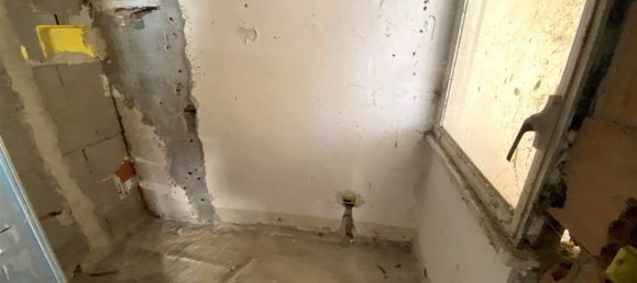 3 rooms Apartment in Catanzaro, Italy No. 260490 13