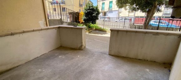 3 rooms Apartment in Catanzaro, Italy No. 260490 15