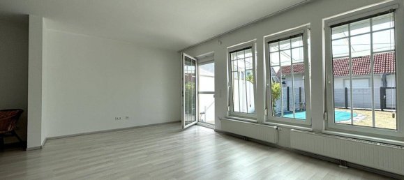 6-salle Maison de ville à Wels, Austria No. 20657 11