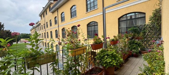 2 bedrooms Apartment in Milan, Italy No. 357391 11