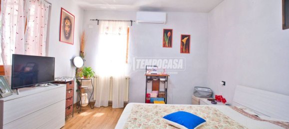 2 bedrooms House in Caresana, Italy No. 276413 11