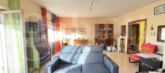 3 bedrooms Apartment in Rome, Italy No. 379532 14