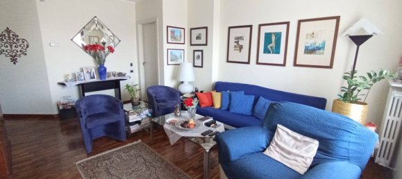 2 bedrooms Apartment in Milan, Italy No. 371593 5