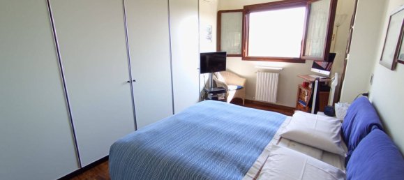 2 bedrooms Apartment in Milan, Italy No. 371593 17