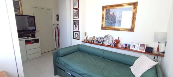 2 bedrooms Apartment in Milan, Italy No. 371593 20