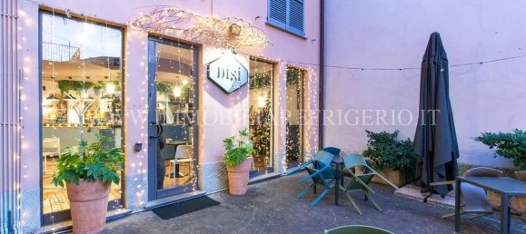 1-salle Propriété commerciale à Merate, Italy No. 212574 11