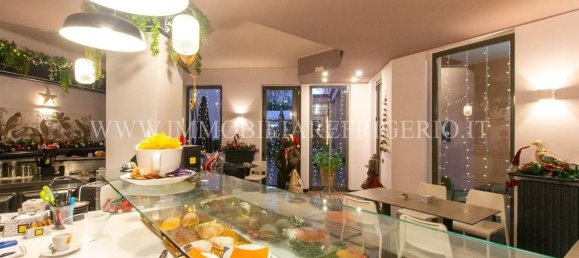 1-salle Propriété commerciale à Merate, Italy No. 212574 8