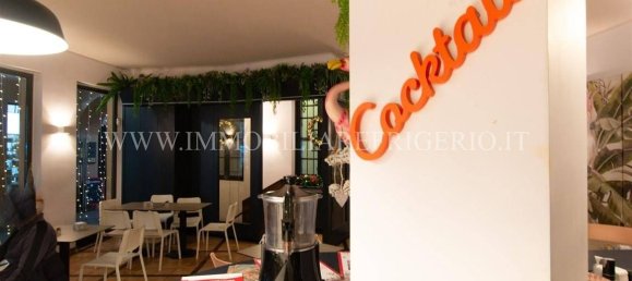 1-salle Propriété commerciale à Merate, Italy No. 212574 9