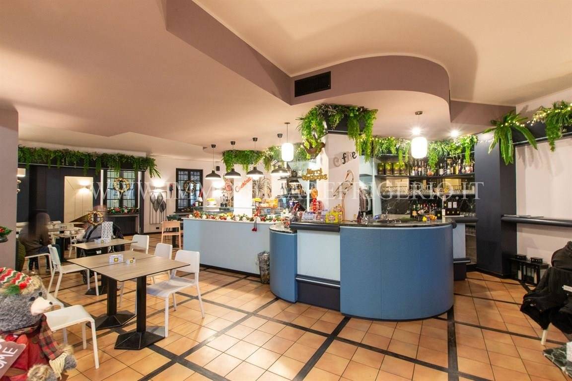 1-salle Propriété commerciale à Merate, Italy No. 212574
