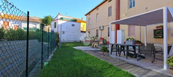 Квартира с 3 спальнями в Лорето, Италия № 342864 21