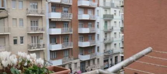 4 chambres Appartement à Turin, Italy No. 323109 3