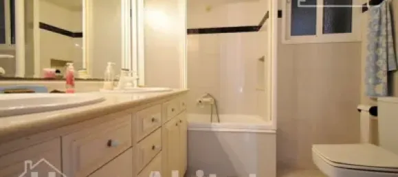 3 bedrooms Apartment in Valencia, Spain No. 31733 29