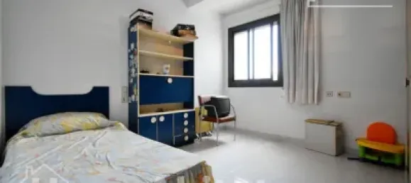 3 bedrooms Apartment in Valencia, Spain No. 31733 12