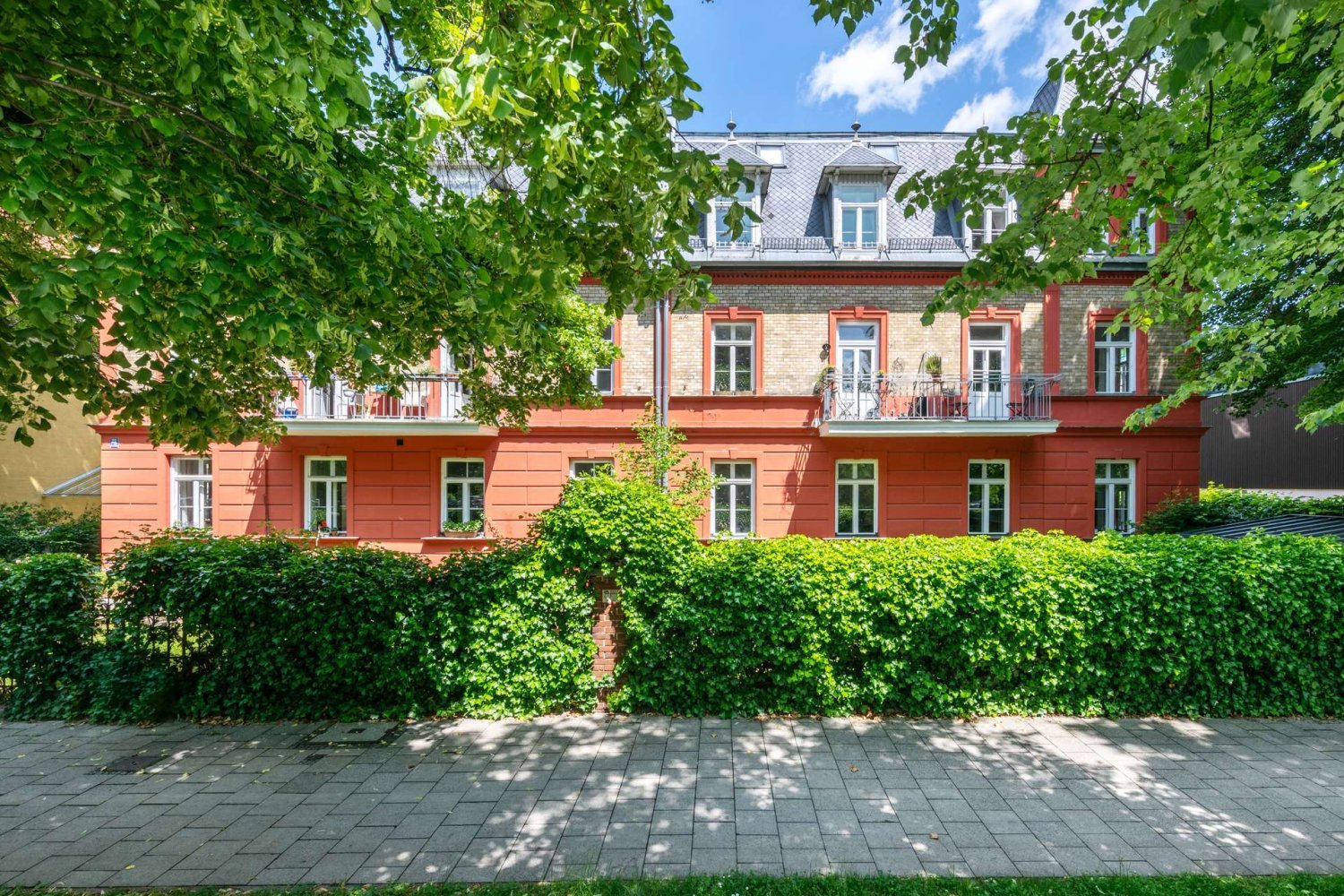 Квартира с 4 спальнями в Мюнхен, Германия № 348967