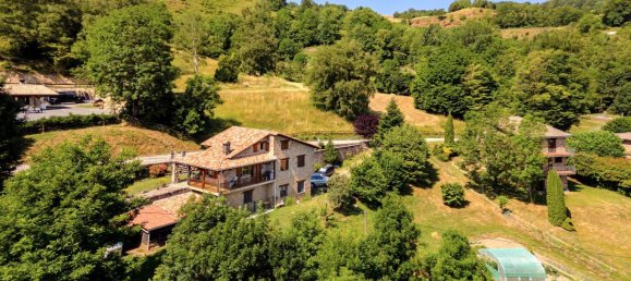 3 bedrooms House in Girona, Spain No. 181343 7