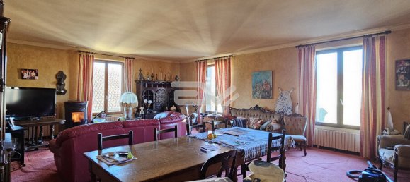 5 bedrooms House in Ville-en-Tardenois, France No. 78793 9