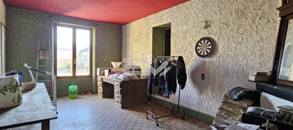 5 bedrooms House in Ville-en-Tardenois, France No. 78793 8