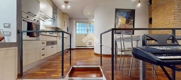 Квартира с 1 спальней в Милан, Италия № 244667 3