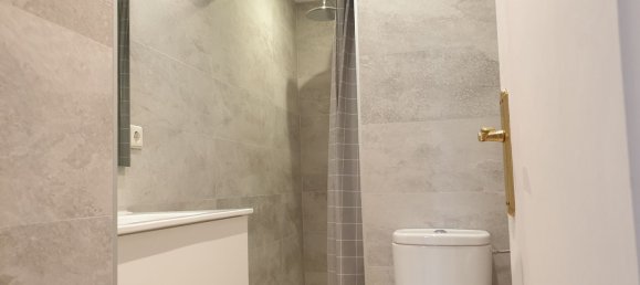 Apartamento de 2 dormitorios en Marbella, Spain No. 147193 9