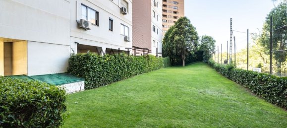 3 bedrooms Apartment in Madrid, Spain No. 183949 41